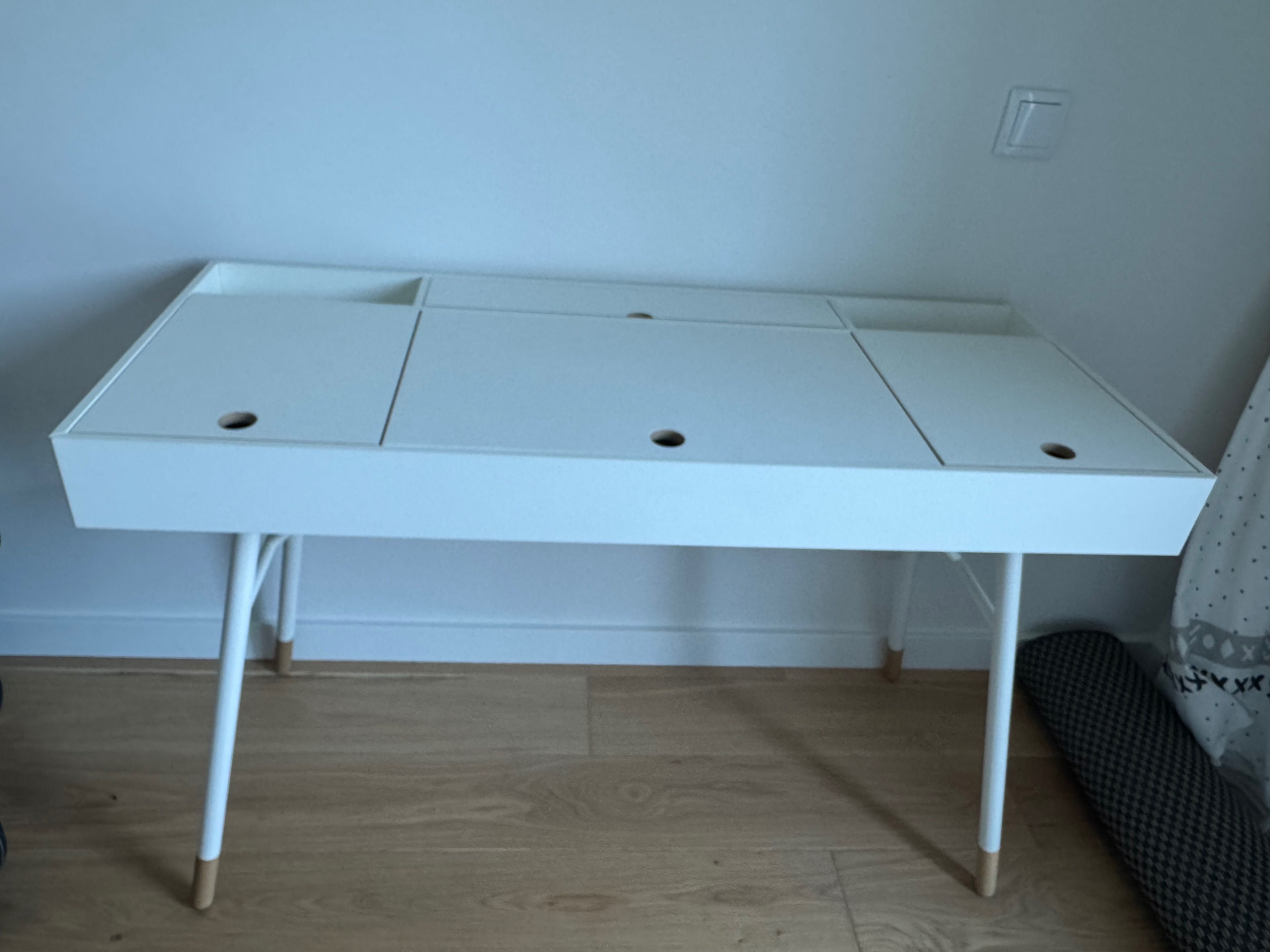 Secretária Cupertino BoConcept em estado novo