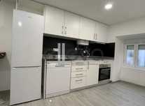 Vende se moradia T1