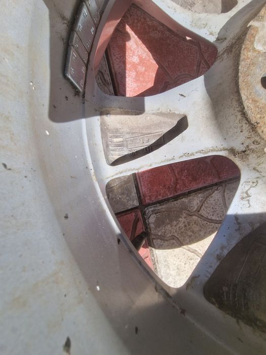 Диски від  Нисан жук на 17