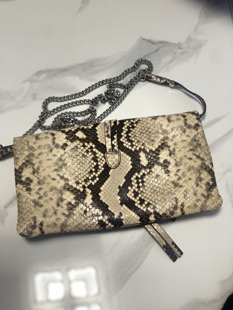 Продам сумочку Massimo Dutti