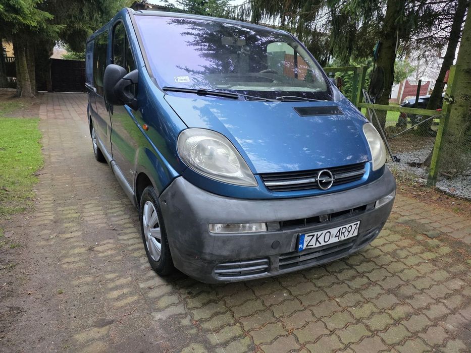 Opel Vivaro 1,9 tdi long holenderka klima