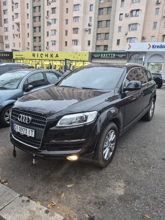 Audi Q7 2007 рік 3.0 Дизель Обмін