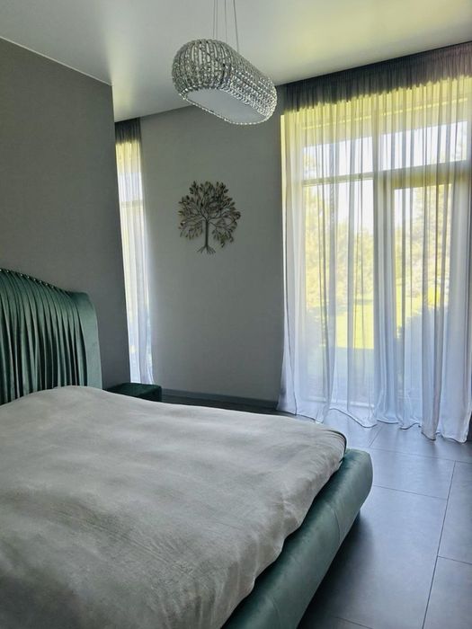 Продажа дома Обуховка новострой Лес Река