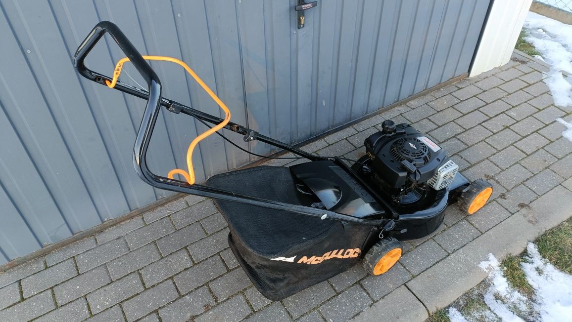 Kosiarka Mcculloch M40-125