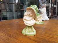 Stara porcelanowa figurka dziewczynka z misiem  Steatyt   ?