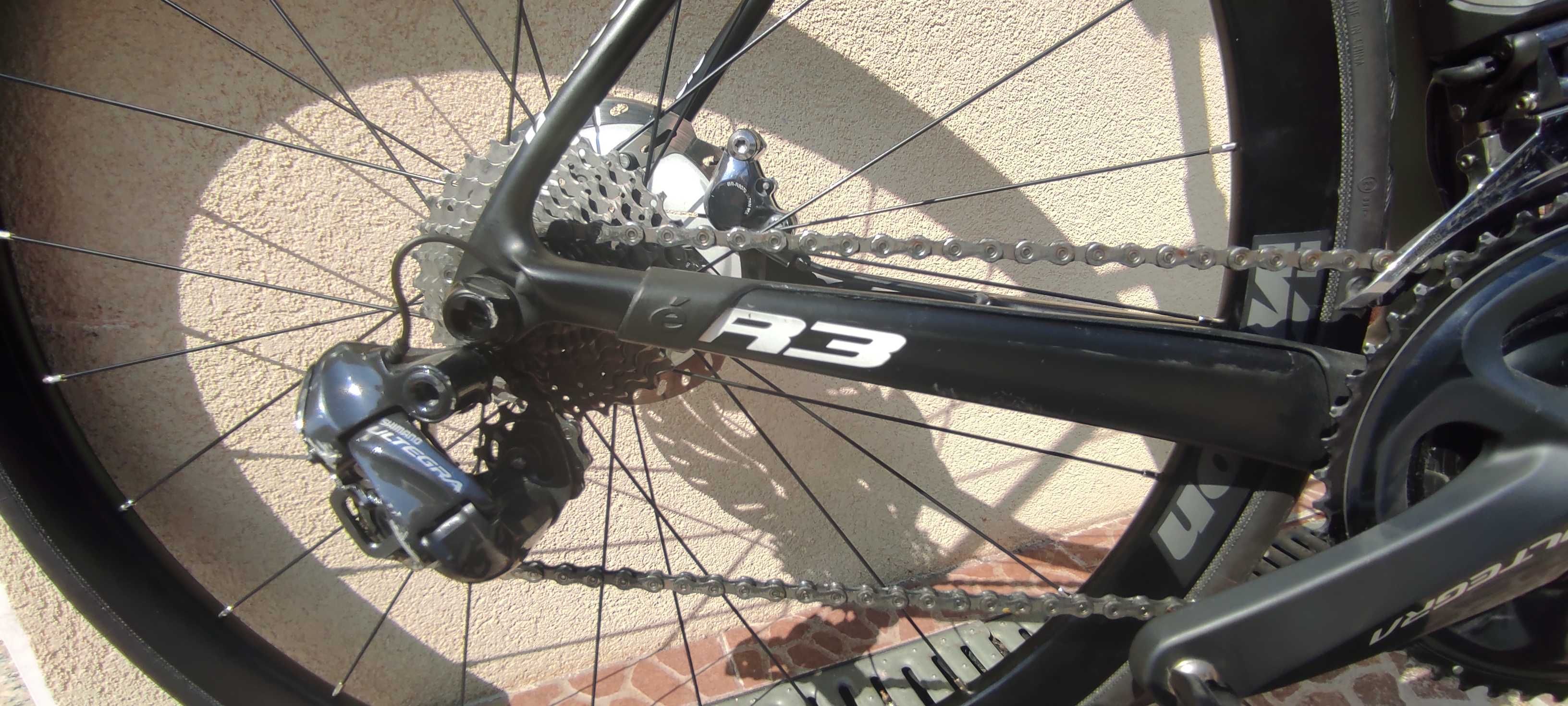 Bicicleta CERVÉLO R3 disc DI2