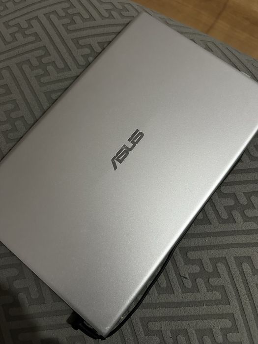 Portatil Asus VivoBook 15 i5 8GB RAM