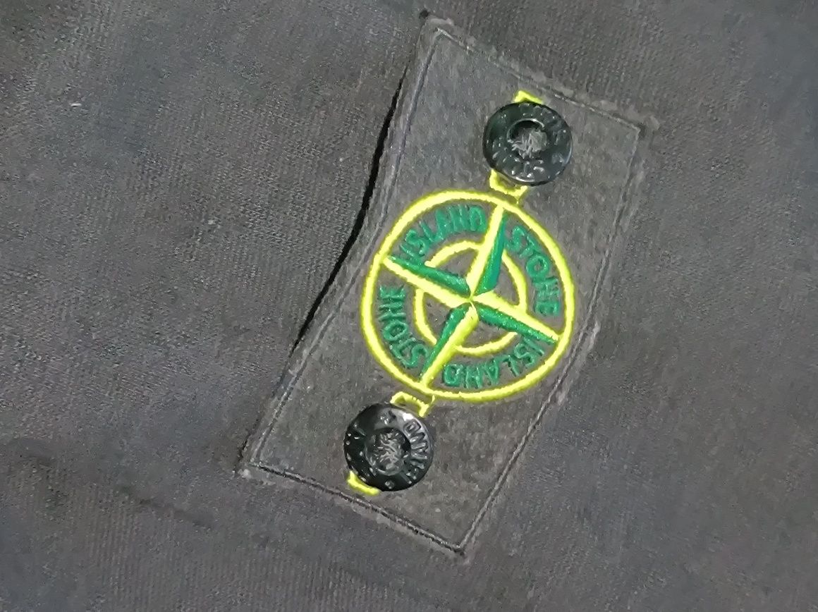 Продается кофта Stone Island, черного цвета,