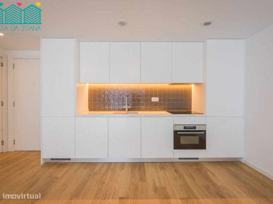 Apartamento T1 com Lugar de Garagem na Praia da Barra