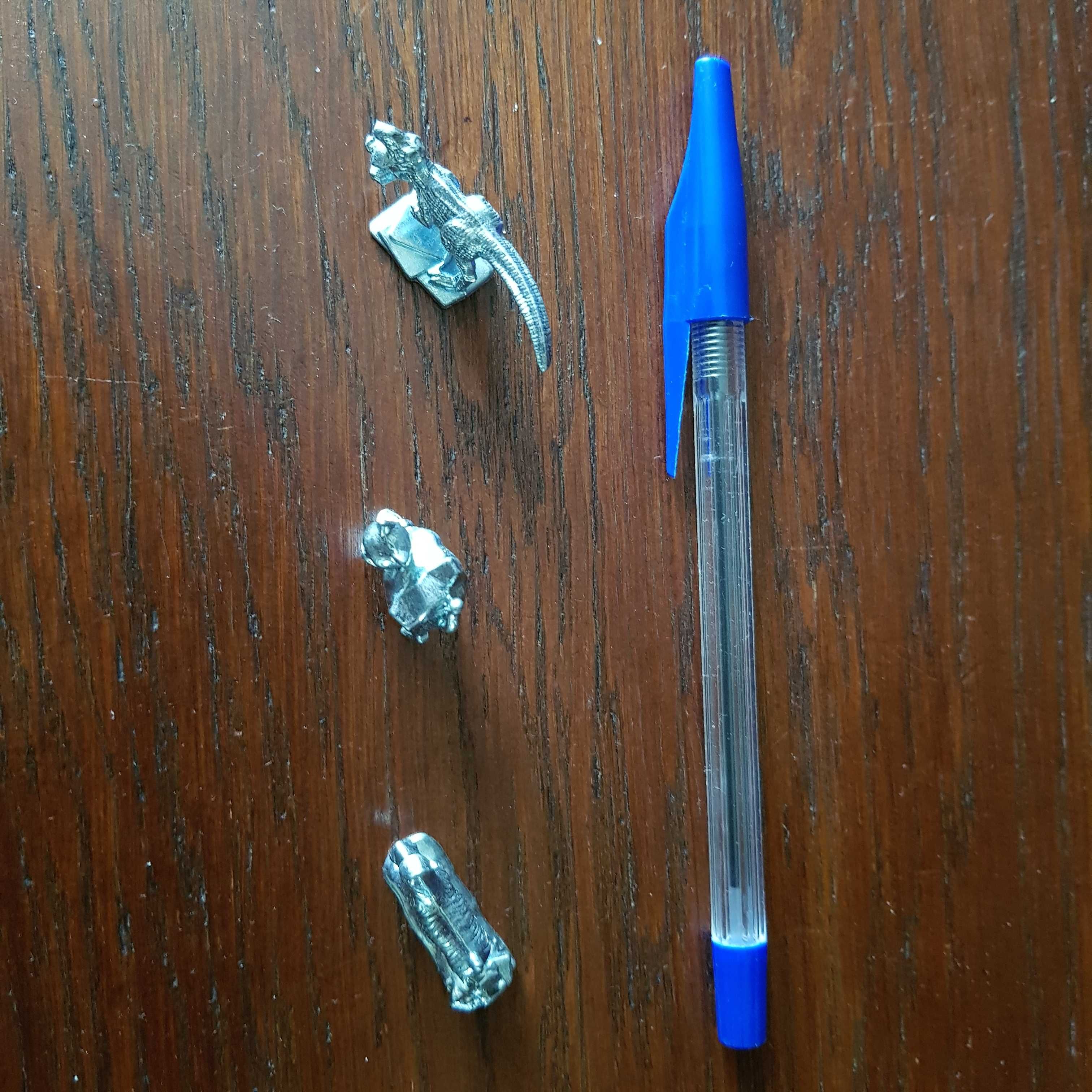 Dinozaur, pies, kot. Zestaw 3 żetonów do gry Monopoly Cheaters Edition