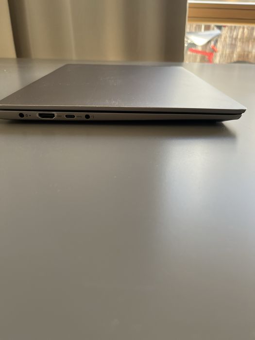 Laptop Lenovo IdeaPad IdeaPad S540-14 i5 256 GB 20 GB