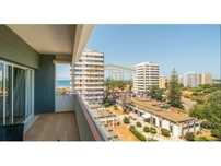 Apartamento T0 no 6 andar em Alvor junto á praia com vista mar.
