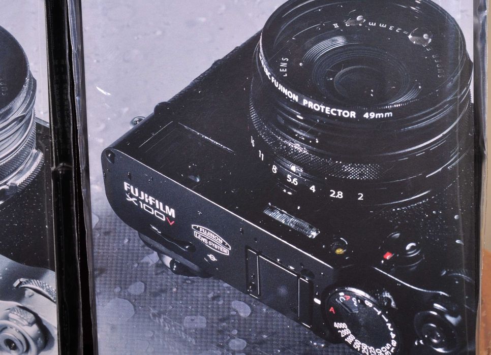 Kit Fuji Weather-Resistant para as Fuji X-100 V. Black e Silver. Novo.