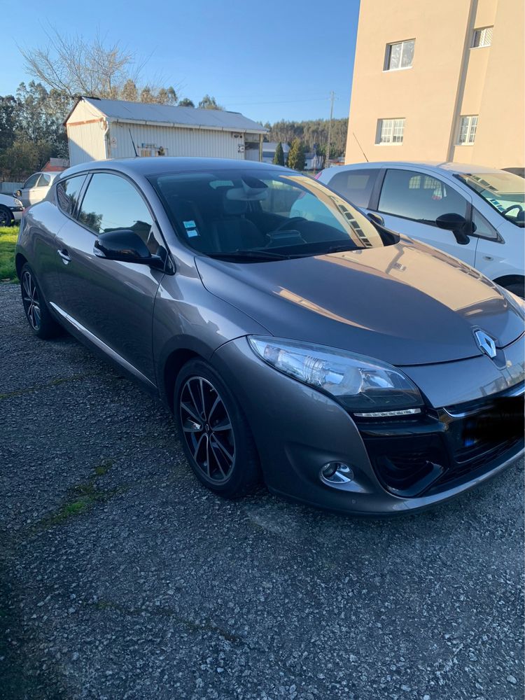 Renault megane coupe bose edition