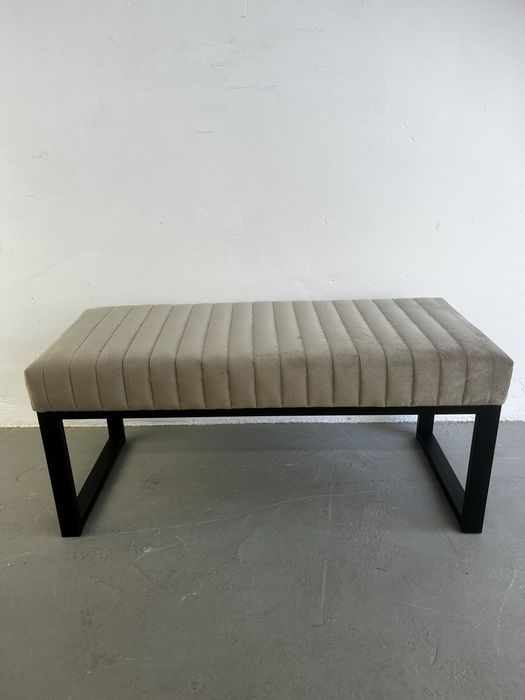 Ławka Klara Loft Tapicerowna NA WYMIAR Personalizacja METALOWA