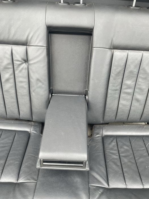 Заднє сидіння / диван / салон  Mercedes E-class W212 кожа