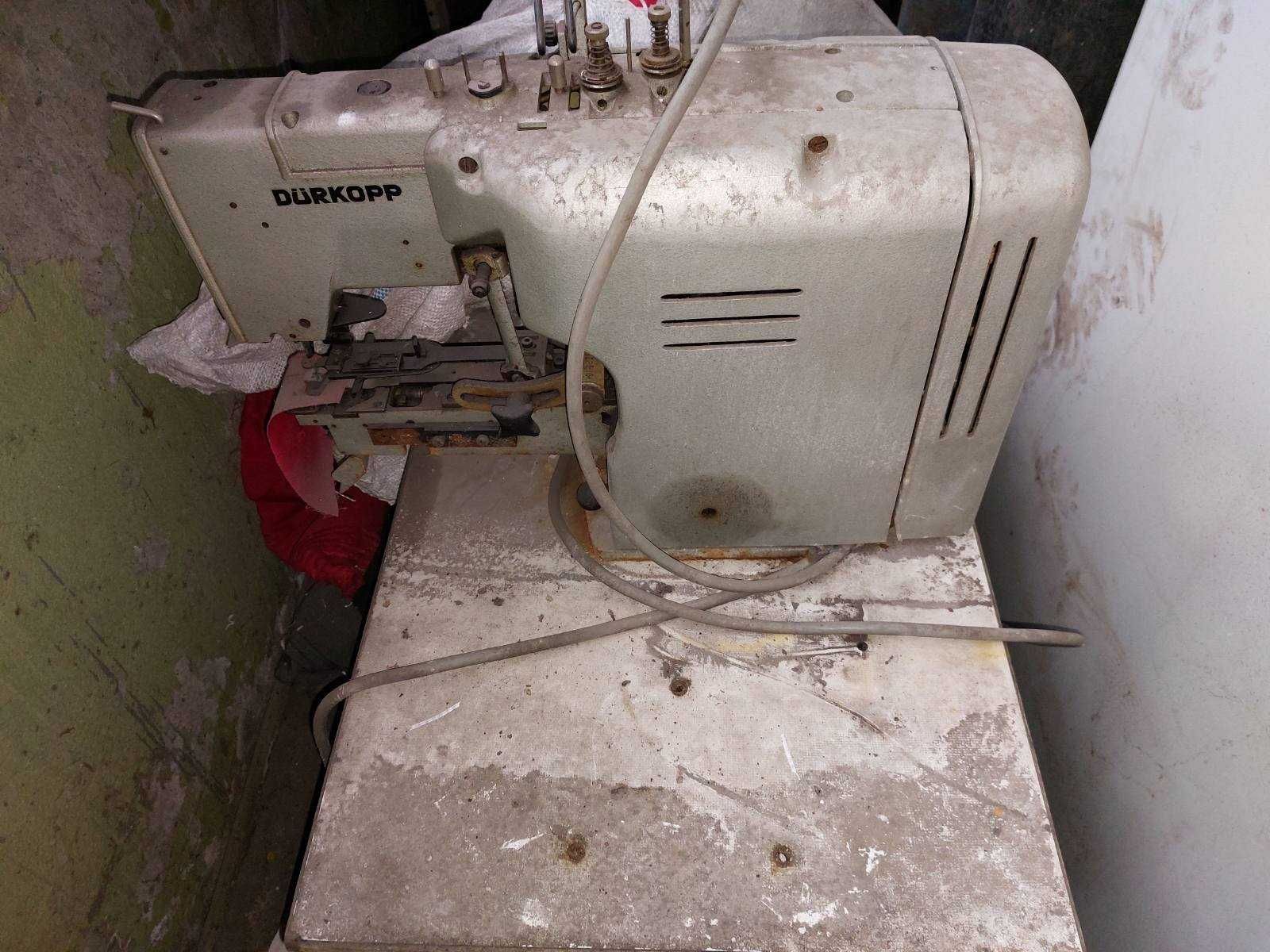 Швейная промышленная машинка DURKOPP.