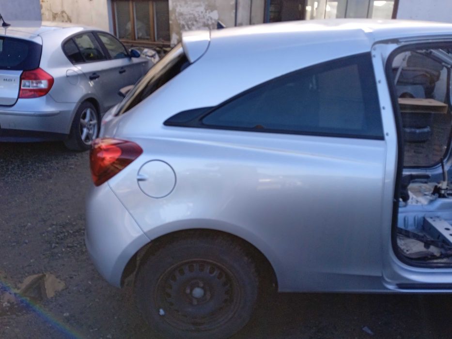 OPEL CORSA E ćwiartka pas wanna tył dupa lewa prawa klapa zderzak Z176