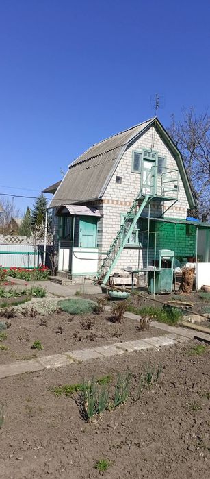Продам дачу кооператив мечта 3,5 сотки з домом , душ, сарай , скважина