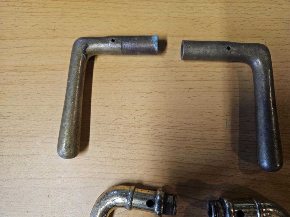 Stare mosiężne klamki do drzwi,cena za 1 komplet