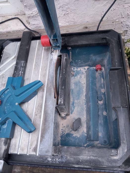 Przecinarka stolikowa do glazury Erbauer 750 W ERB337TCB