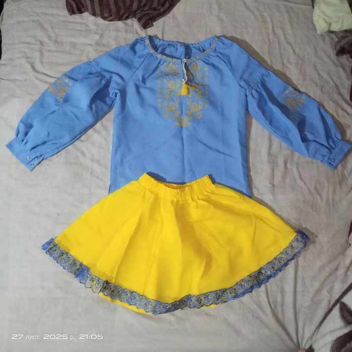 Гарна вишиваночка