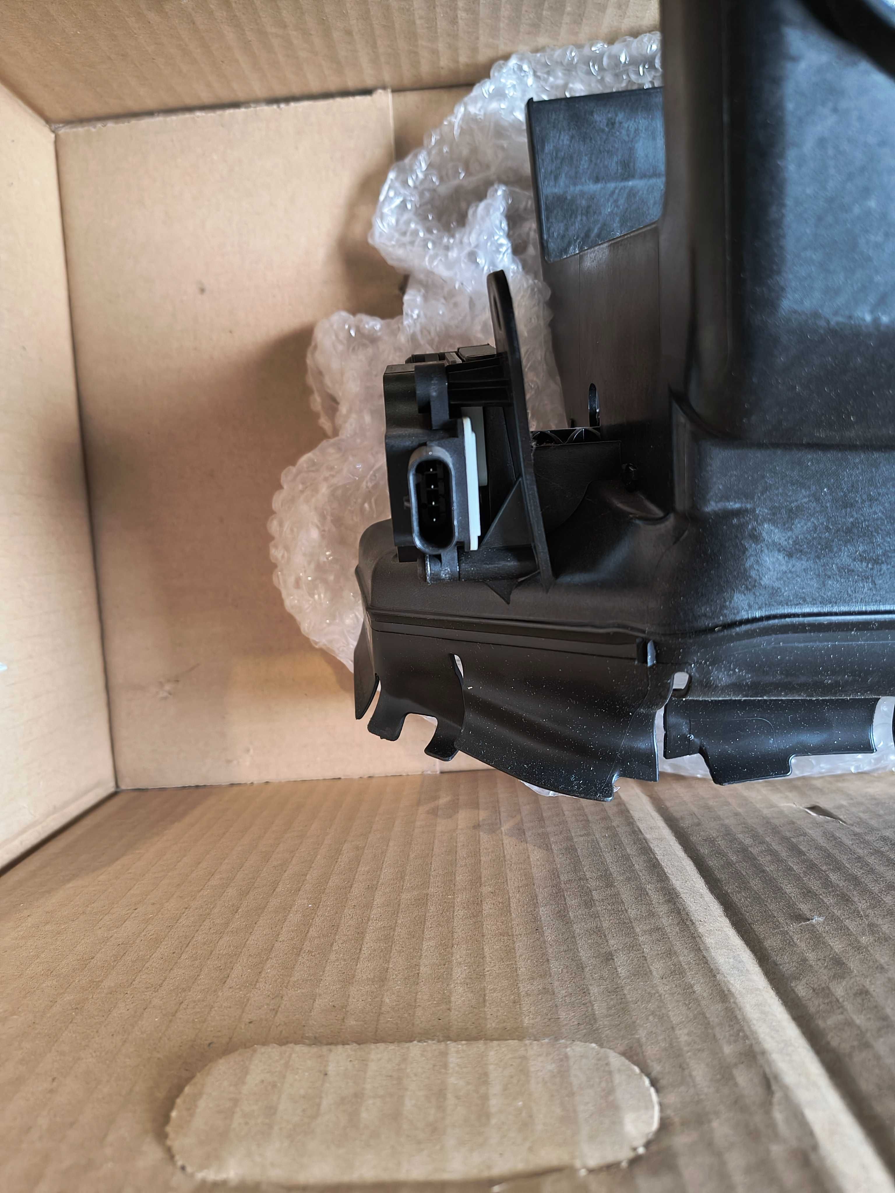 Kierownica aktywny wlot powietrza dol V40 Volvo OE 314.254.19 NOWY ORG