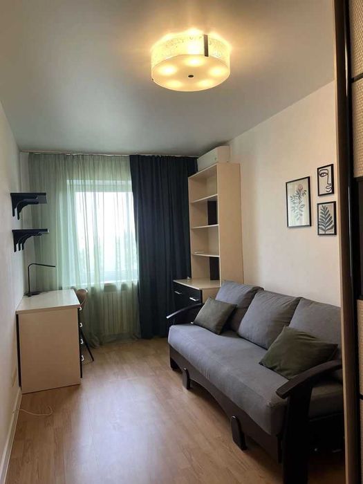 Здається стильна 2к квартира на пр. Поля 48в