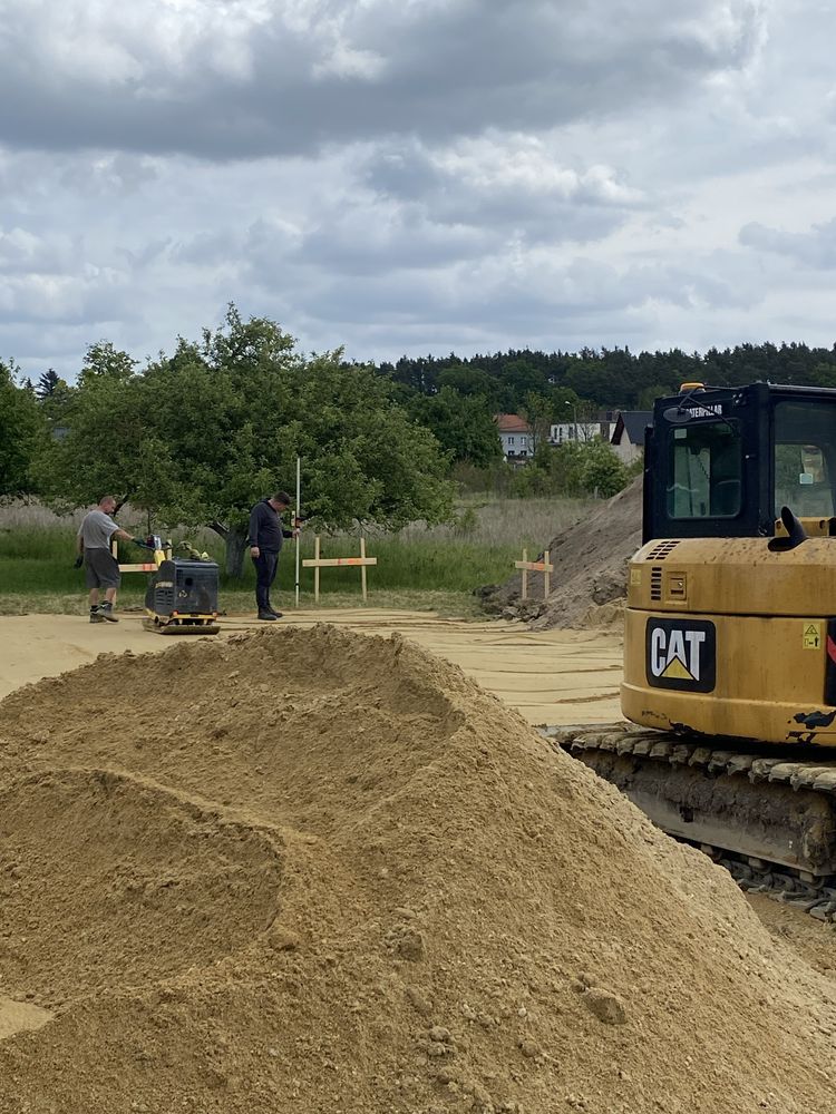 Piasek zasypowy zwir ziemia kamien tluczen transport wywrotka