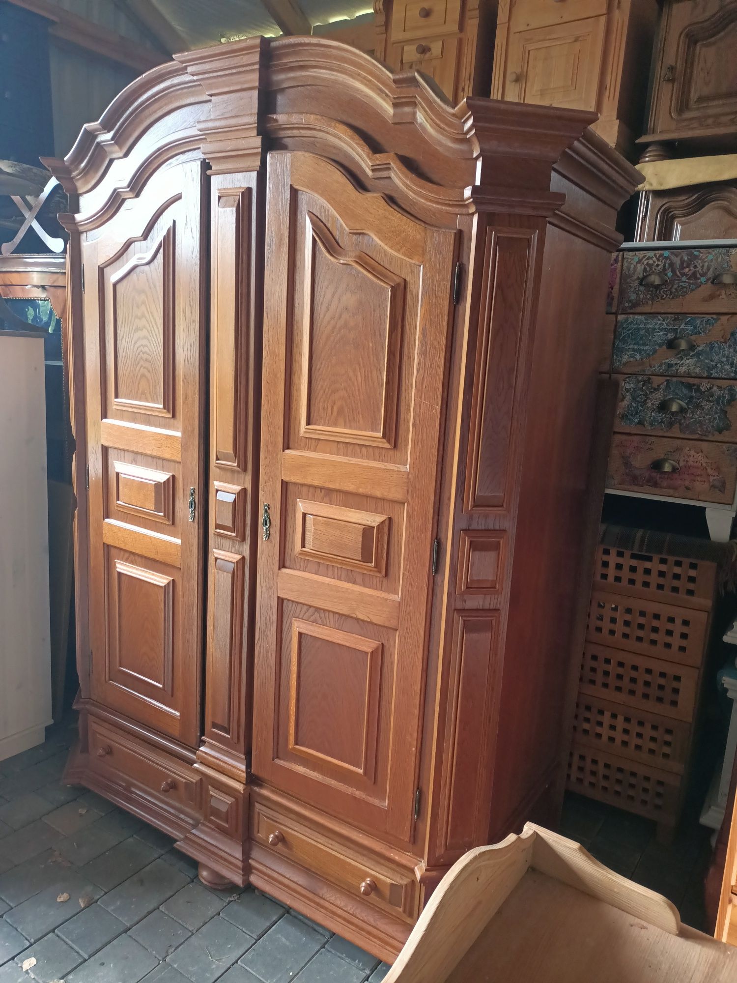Szafa dębowa stylowa