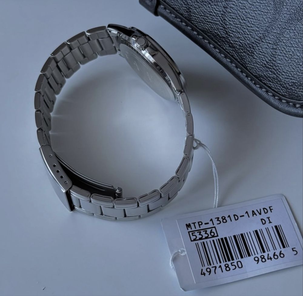 Годинник CASIO MTP-1381D-1A оригінал