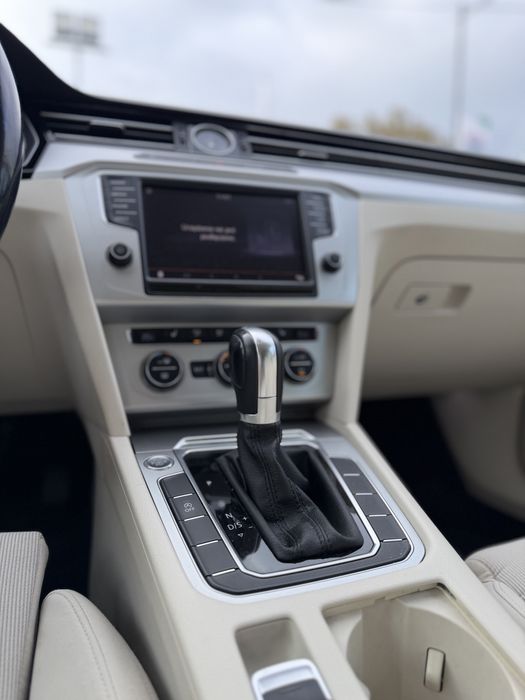 Volkswagen Passat B8 2.0 diesel • 2015 rok • automat • zadatkowany