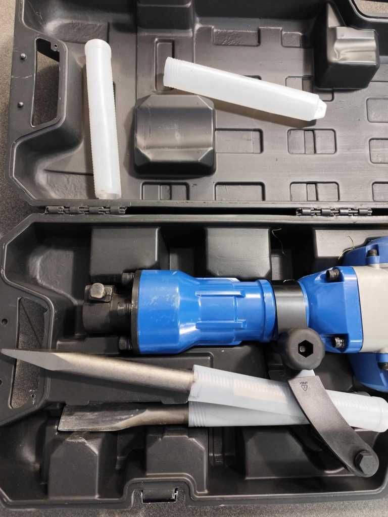 Młot wyburzeniowy Scheppach AB1900 60 J 1900 W