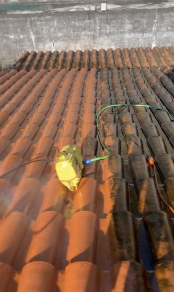 Serviços Limpeza de Caleiras/Telhados