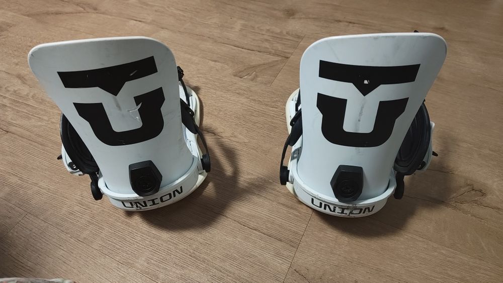 Wiązania snowboardowe Union Strata. Rozmiar M