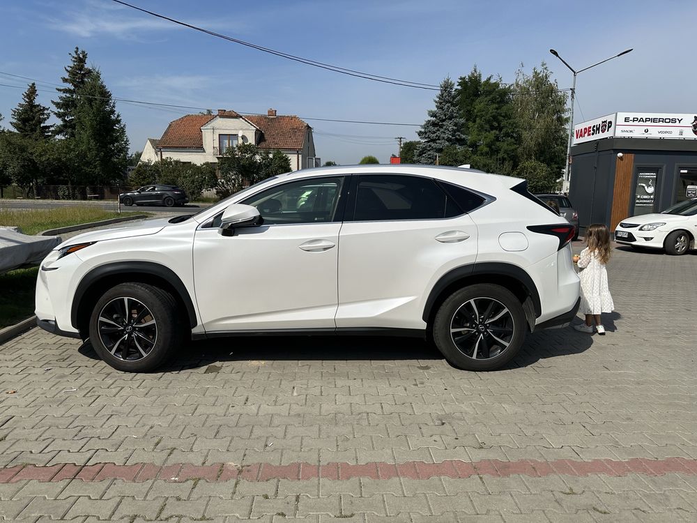 Lexus NX 200t 238KM 2016