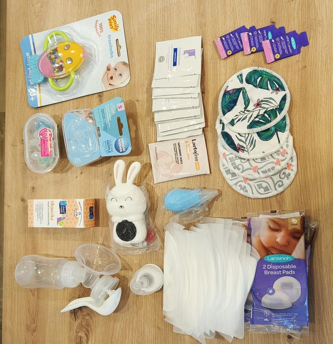 Wyprawka porodowa do szpitala dla mamy karmiącej i noworodka