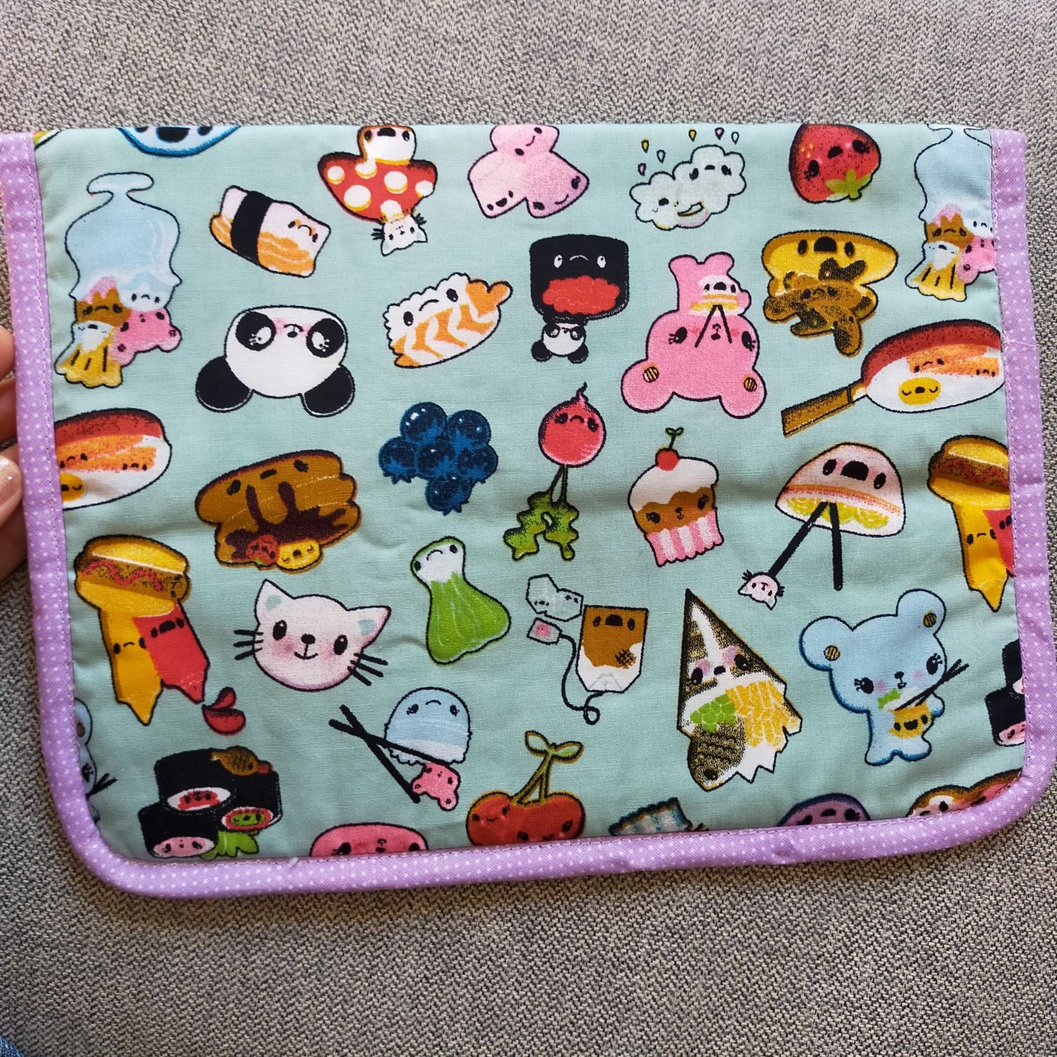 Capa para Tablet em tecido kawaii
