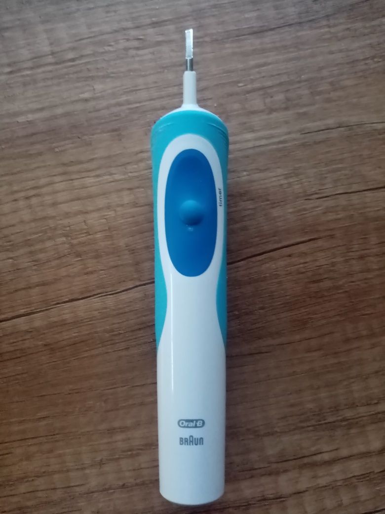 Oral-B Vitality, szczoteczka elektryczna