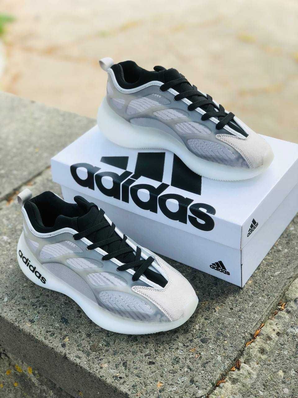 Стильные кроссовки Adidas мужские Black\White. Скидки! Кросівки Адідас