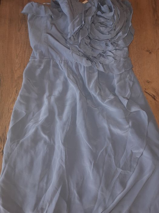 Sukienka wizytowa jedwabna z motywem róży