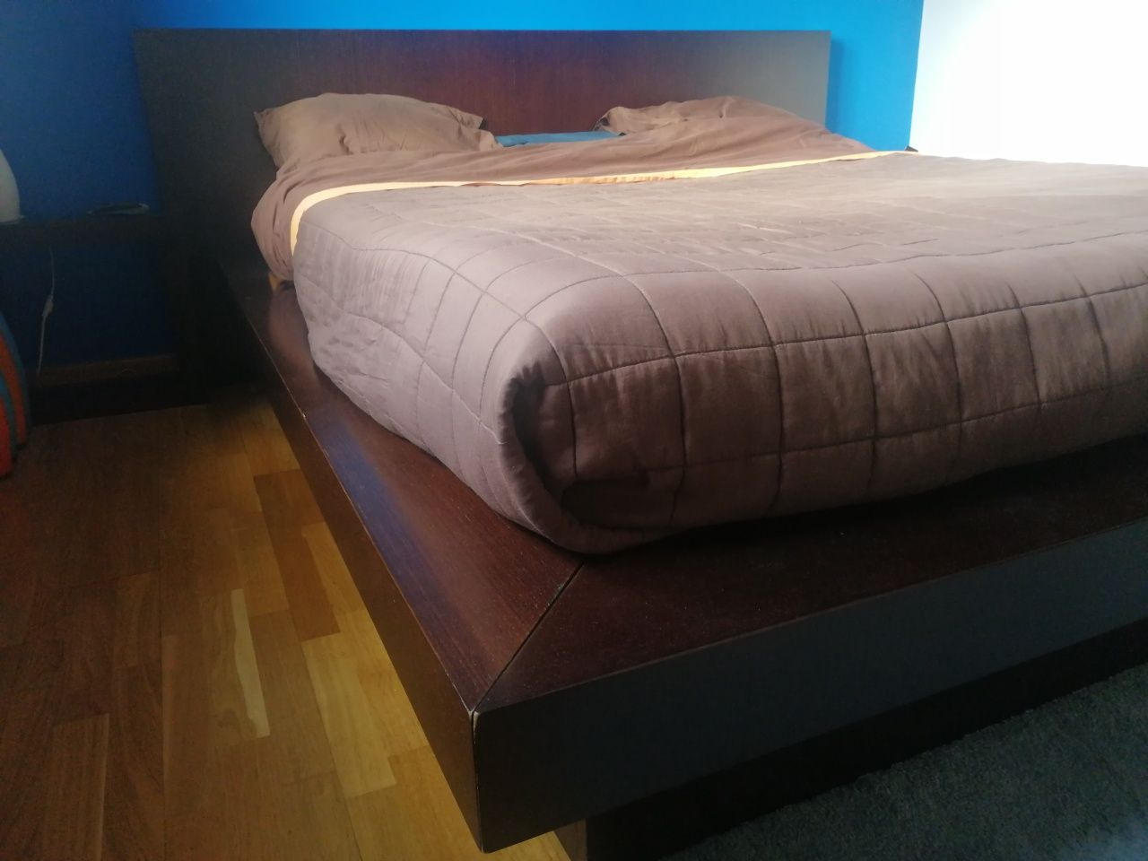 Cama de casal com colchão