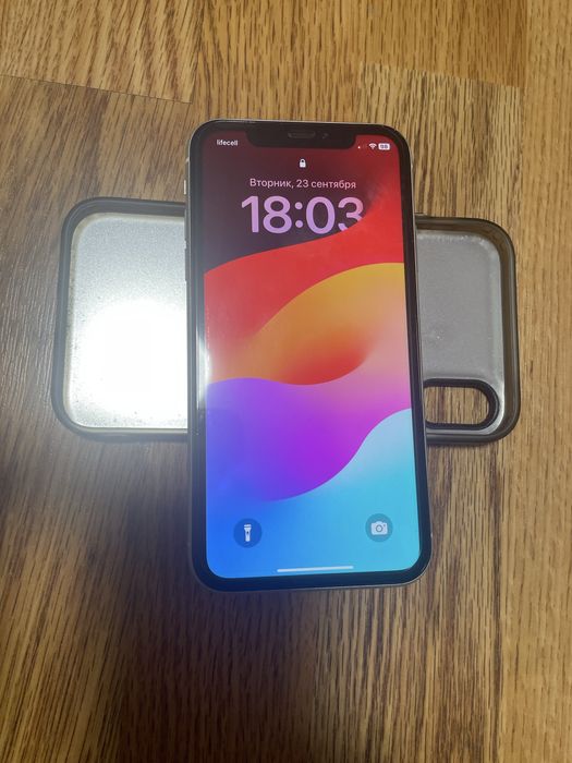Iphone XR 128GB білий