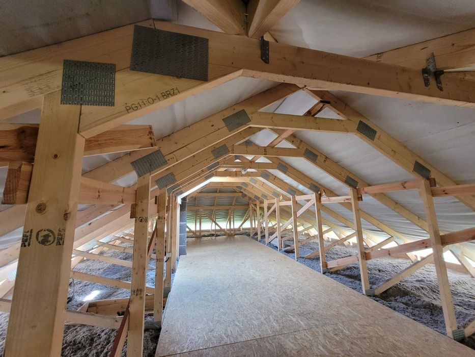 Ocieplanie celulozą, naprawa izolacji, uzupełnianie dociepleń, gładzie