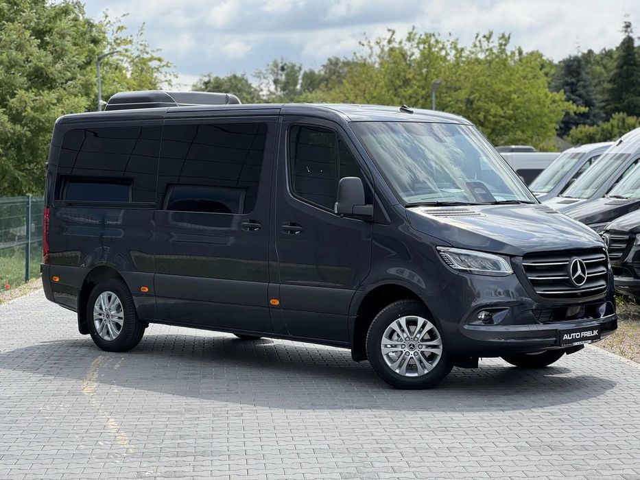 Mercedes-Benz Sprinter Sprinter Tourer 317 (170 KM) średni L2H1 9-osobowy Automat LED PRO