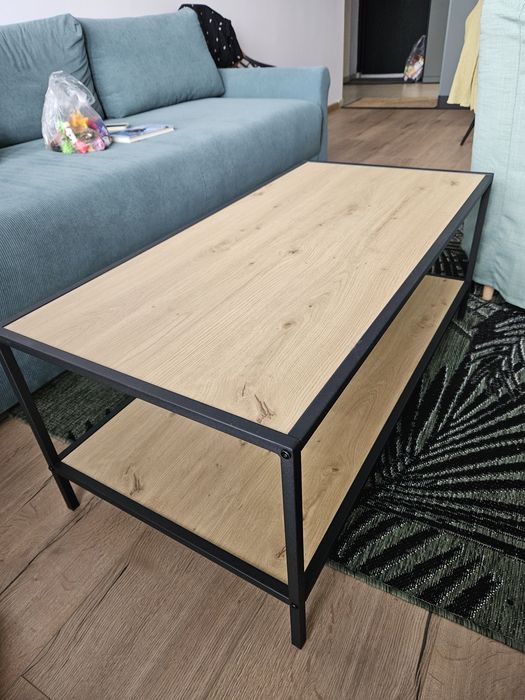 Stolik kawowy (jak nowy)