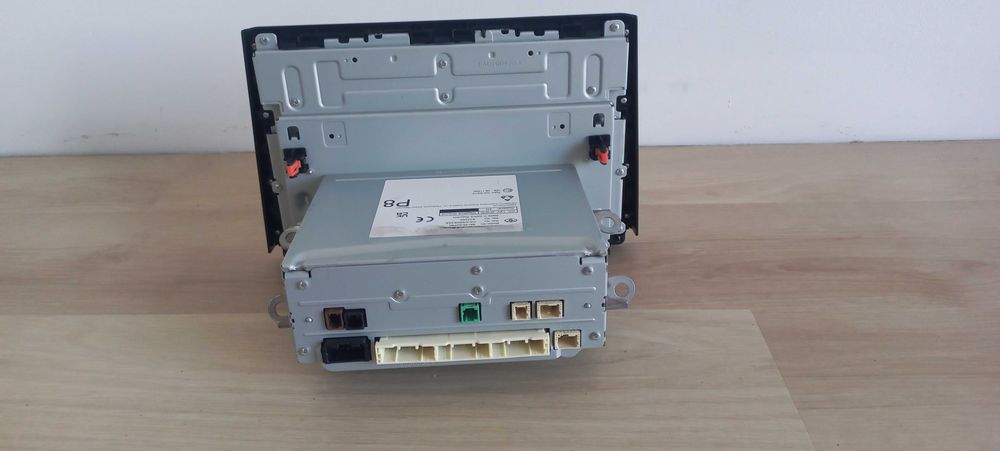 Toyota Corolla E21 radio dotykowe dotyk lift lifting duże nawigacja