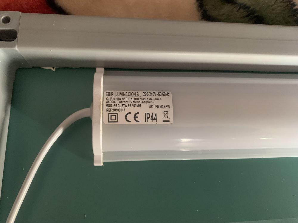 Espelho com luz Led 60x60 novo