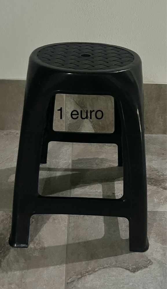 Aluguer de mesas e bancos para eventos