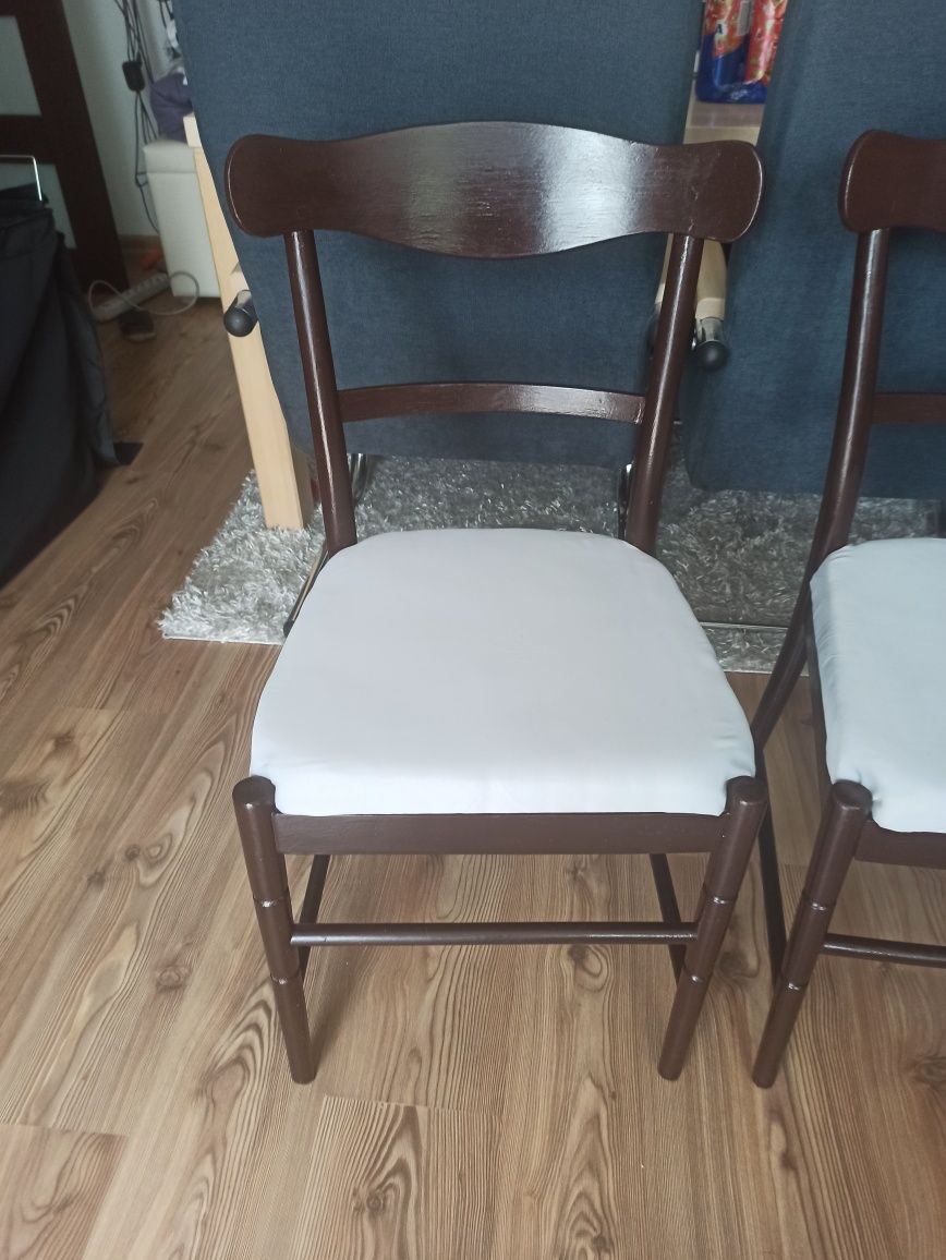 Krzesła gięte dwie sztuki